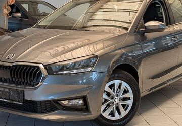 Skoda Fabia 30.000 km 12.990 &euro; Mainz 55128