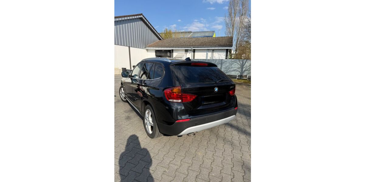 BMW X1 179.000 km 8.750 &euro; Wiesbaden 65199