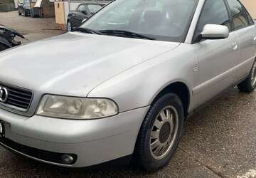 Audi A4 210.000 km 1.750 &euro; Bingen-Buedesheim 55411