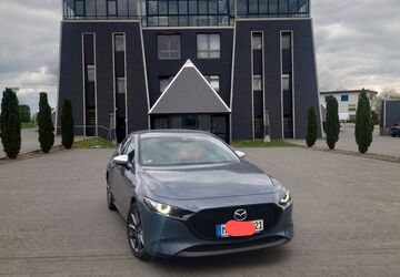 Mazda 3 29.345 km 17.450 &euro; Mainz 55116