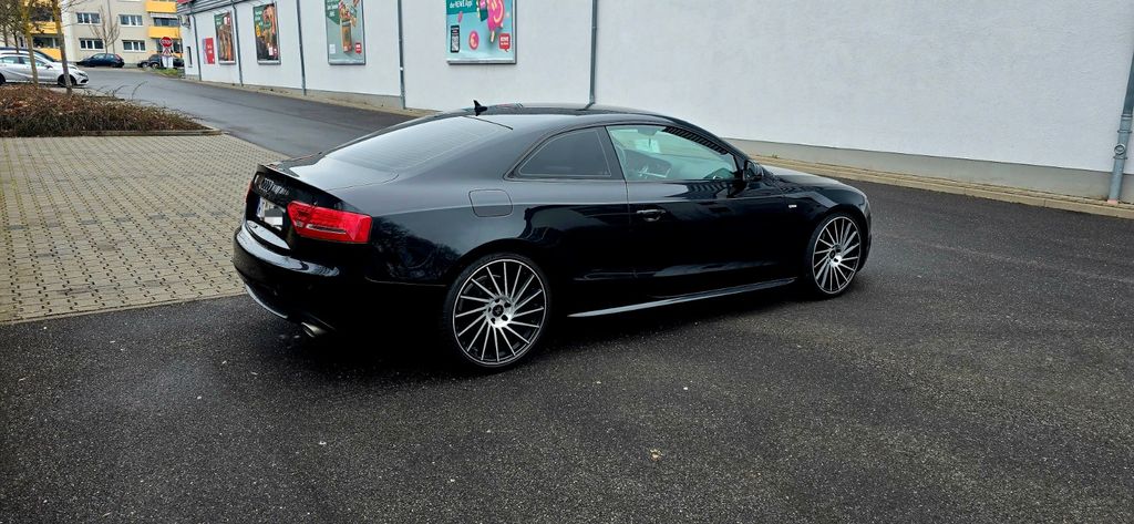 Audi A5 207.000 km 8.799 &euro; Wiesbaden 65193