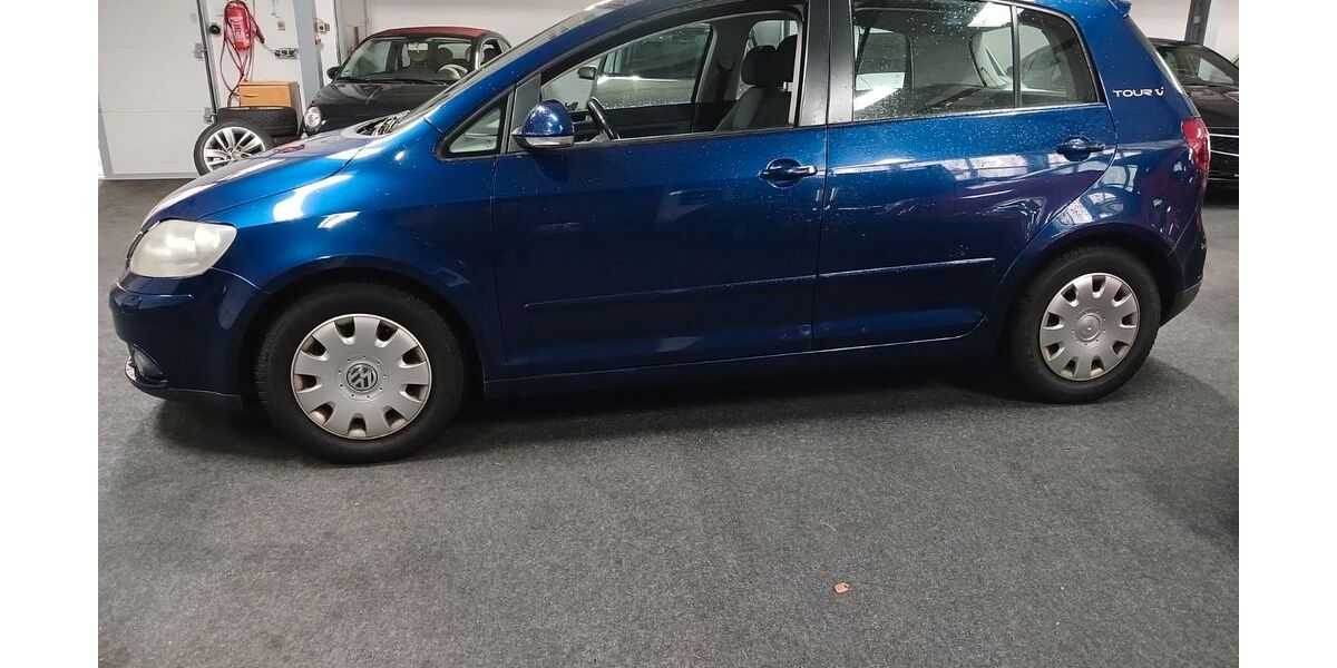VW Golf Plus 187.800 km 3.200 &euro; Rüsselsheim 65428