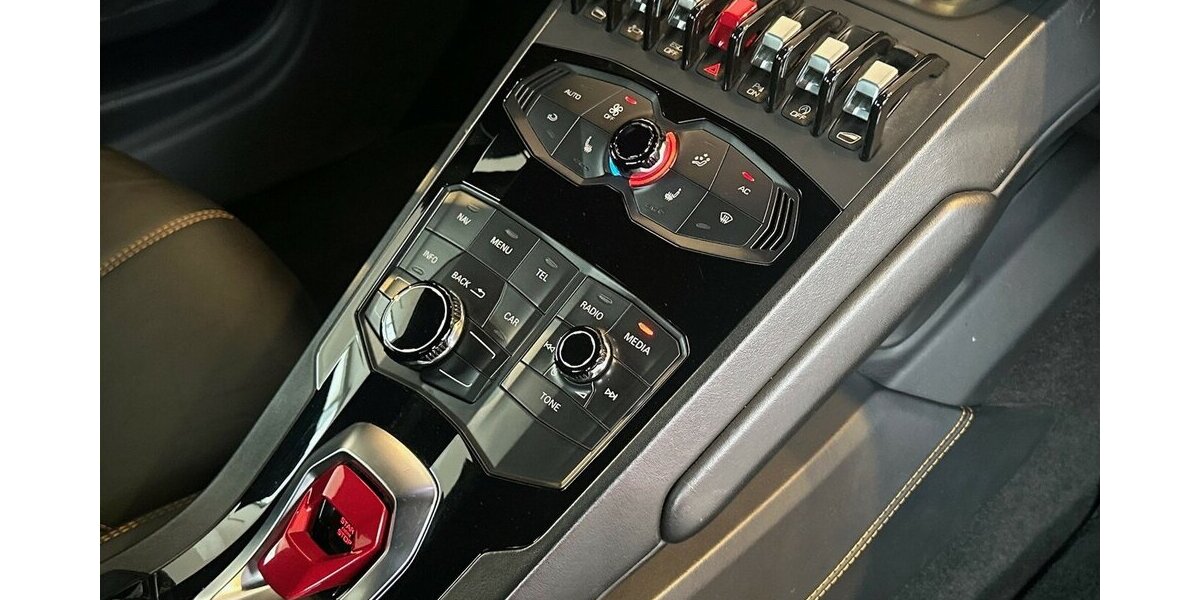 Lamborghini Huracán LP 610-4 Spyder |Kamera|Lift|Service-Neu| 87.483 km 184.999 &euro; Mainz-Kostheim 55246