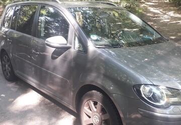 VW Touran 242.000 km 4.950 &euro; Ginsheim-Gustavsburg 65462