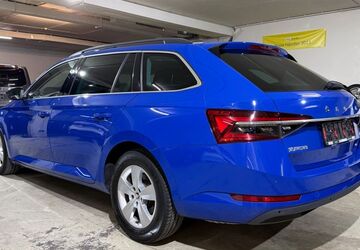 Skoda Superb 72.900 km 26.880 &euro; Mainz 55129