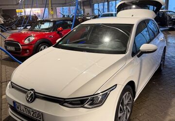 VW Golf 55.000 km 20.250 &euro; Rüsselsheim 65428