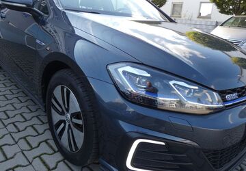 VW Golf 125.548 km 15.499 &euro; Mainz 55120