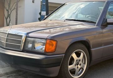 Mercedes-Benz 190 147.000 km 4.980 &euro; Wiesbaden 65183