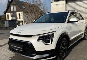 Kia Niro 52.200 km 23.900 &euro; Wiesbaden 65199
