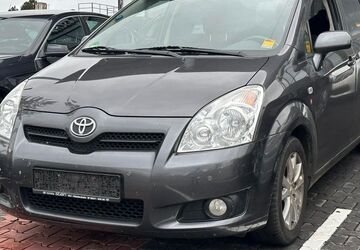 Toyota Corolla Verso 188.861 km 4.990 &euro; Mainz 55128