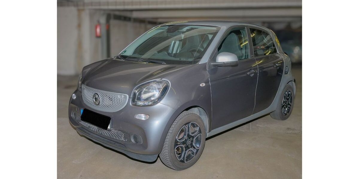Smart ForFour 67.000 km 9.400 &euro; Wiesbaden 65203