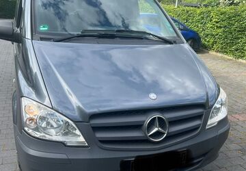 Mercedes-Benz Vito 111.200 km 9.900 &euro; Wiesbaden 65197