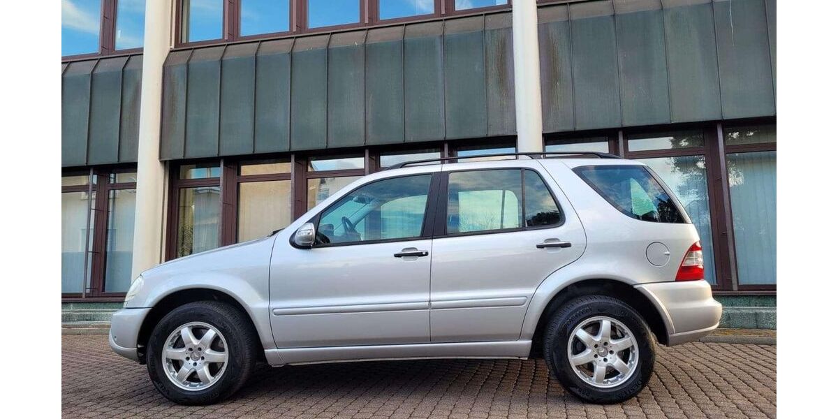 Mercedes-Benz ML 500 157.000 km 12.900 &euro; Groß Gerau 64521