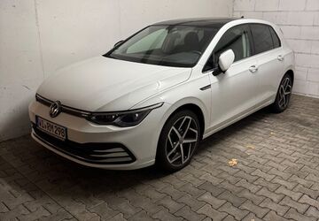 VW Golf 54.000 km 20.990 &euro; Wiesbaden 65187